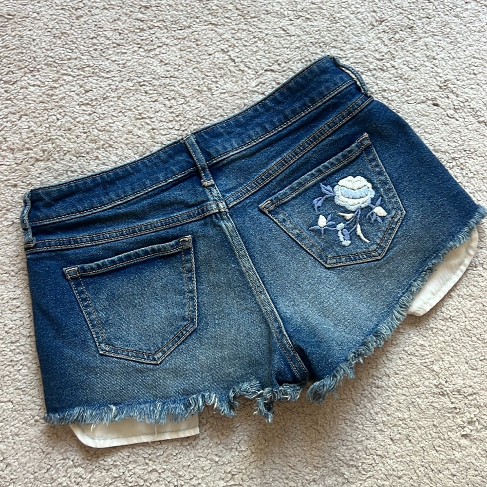 Hollister Low Rise Embroidered Denim Shorts